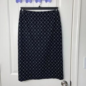 EUC vintage‎ Talbots women’s black cream embroidered stretch geometric skirt 4